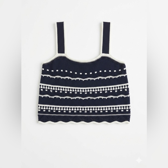Entro Savannah Crochet Tank in Navy. Size Large. - Picture 2 of 8